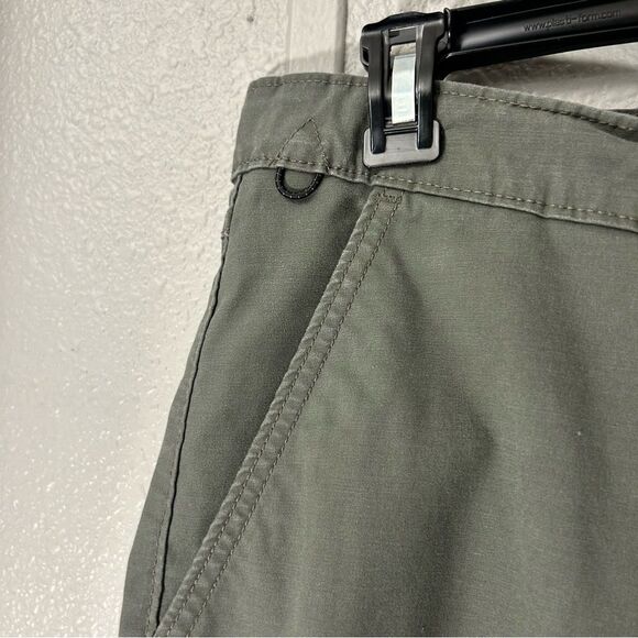 Signature Levi Strauss & Co Green Straight Leg Pants with Black Belt Size 36 - Picture 6 of 14